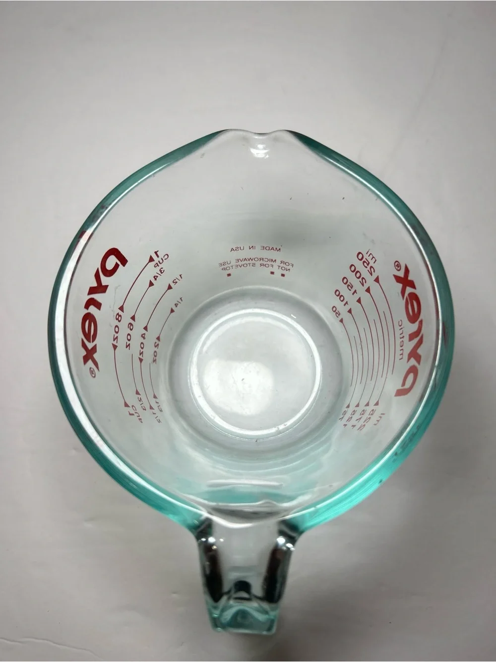 Pyrex Glass Measuring Cup 1 Cup  Made In USA Red Lettering 250 ml